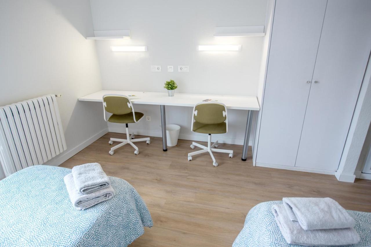 Residencia Hospital Del Rey Hostel Burgos Luaran gambar
